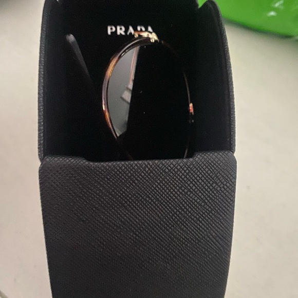 Prada sunglasses 😎 - Picture 6 of 6